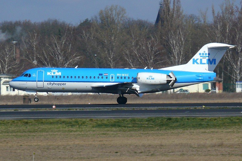 KLM F70 PH-WXC - landet Berlin TXL auf Ewy 26R 20.03.2008