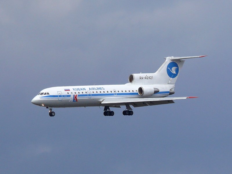 Kuban Airlines. RA-42421. Flughafen Frankfurt/Main. 28.03.2009.