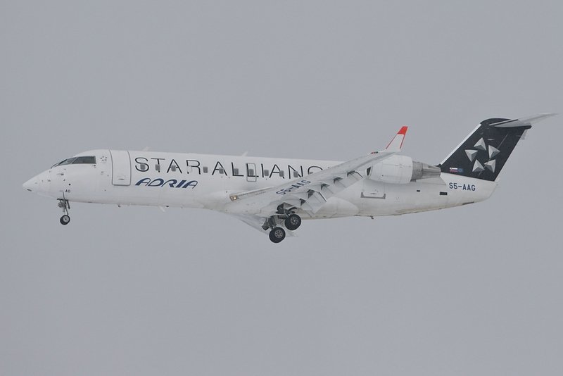 Landung CRJ200/ Star Alliance/Adria in MUC,Mnchen,Germany
