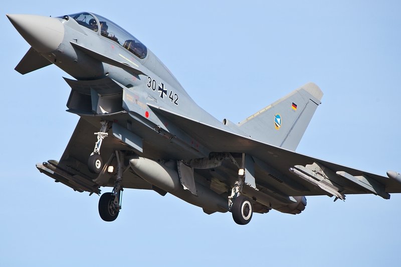 Landung, Eurofighter Typhoon,30+42/ETSN/ Neuburg/Germany