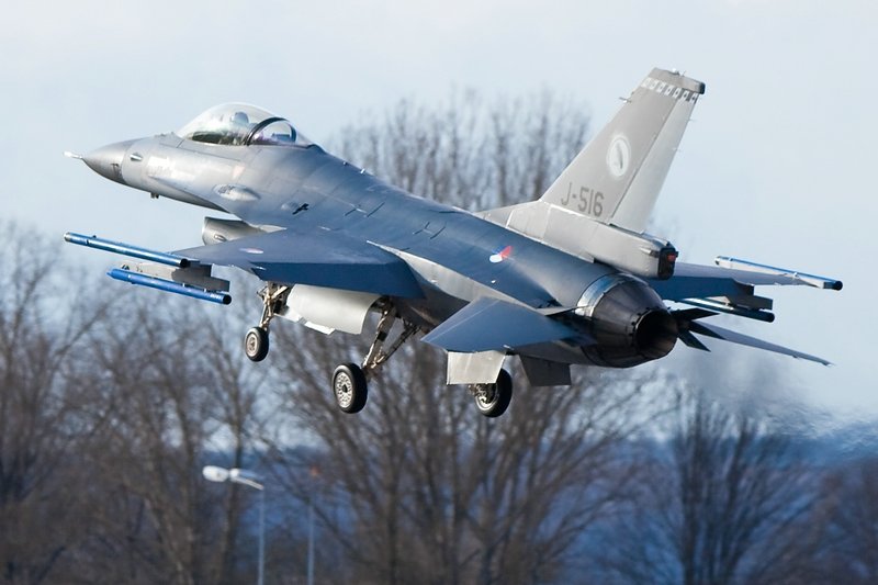 Landung F-16, J-516/Niederlande/ in ETSN/ Neuburg/Germany

