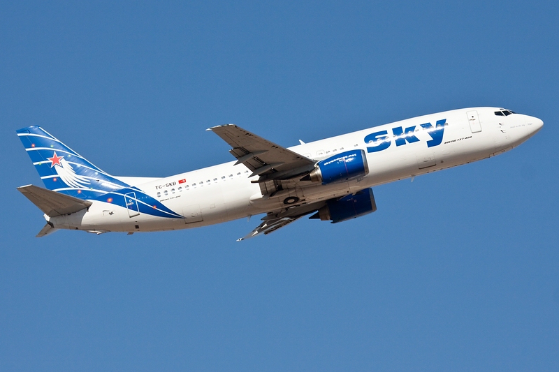 Landung/B737/Sky Airlines/TC-SKB/Trkei/Antalya (LTAY/AYT)21.08.09. 
