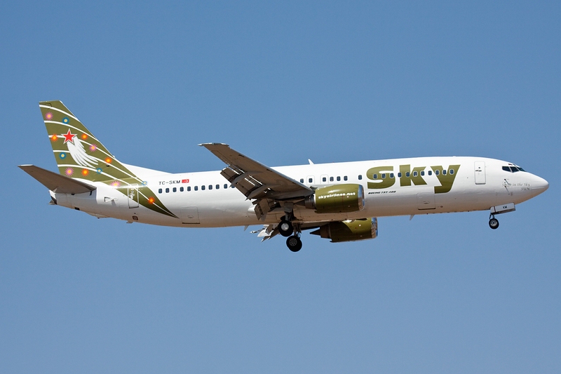 Landung/B737/Sky Airlines/TC-SKM/Trkei/Antalya (LTAY/AYT)21.08.09. 

