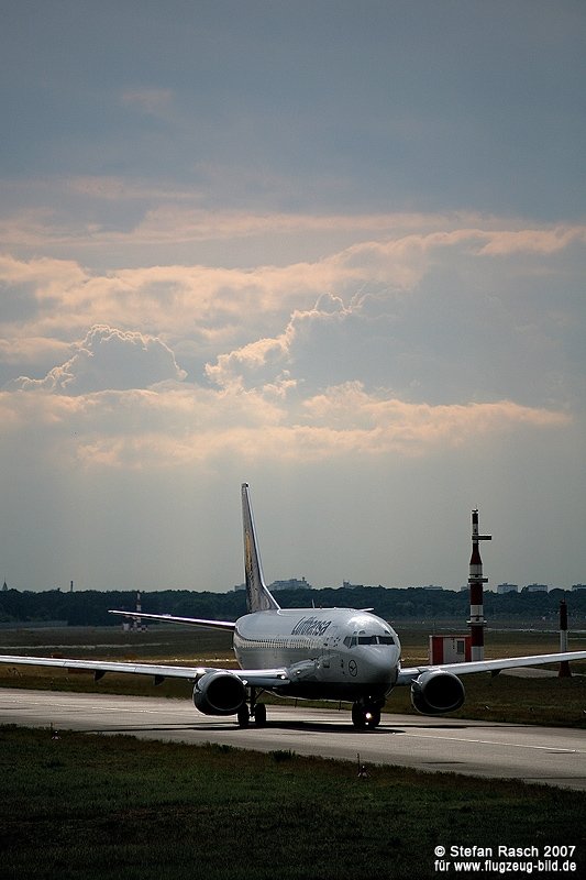 Lufthansa D-ABEE / Berlin TXL