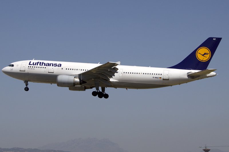 Lufthansa, D-AIAZ, Airbus, A300B4-603, 13.06.2009, BCN, Barcelona, Spain 

