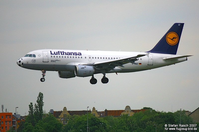 Lufthansa D-AILT / Berlin TXL