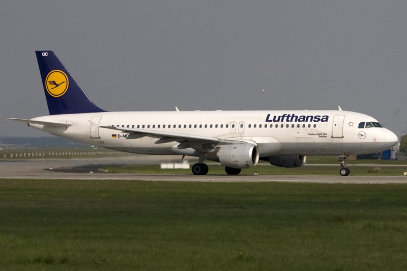 Lufthansa, D-AIQC, Airbus, A320-211, 01.05.2009, FRA, Frankfurt, Germany 

