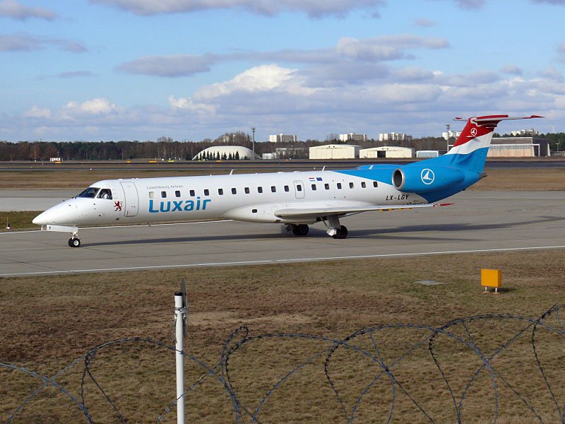 Luxair EMB 135 NC LX-LGY Berlin TXL 16.02.2008