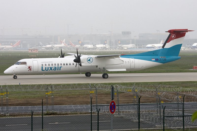 Luxair, LX-LGD, deHavilland, DHC-8Q-402, 01.05.2009, FRA, Frankfurt, Germany 

