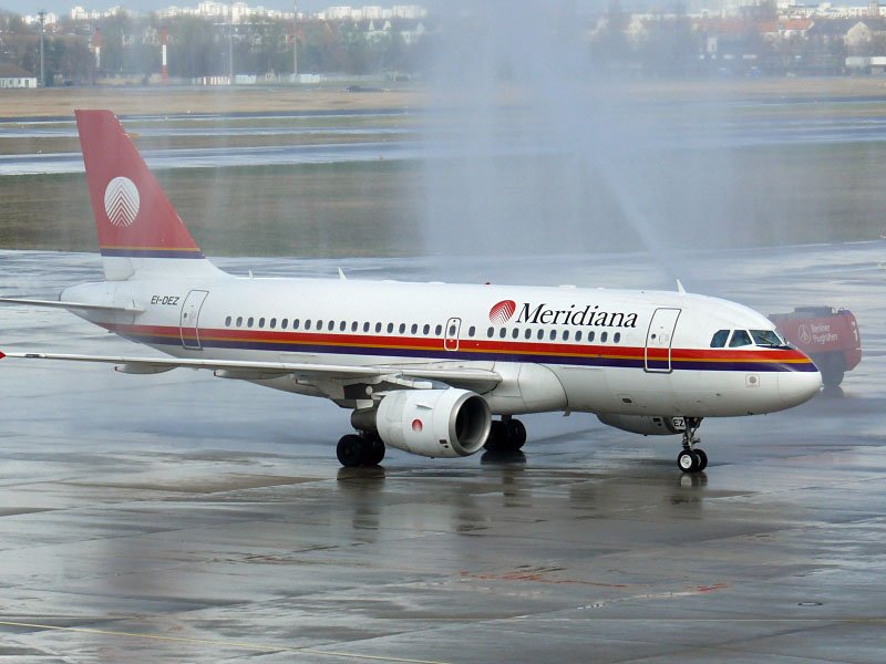 Meridiana 319 EI-DEZ - offizielle Streckenerffnung am 03.04.2008 in Berlin TXL
