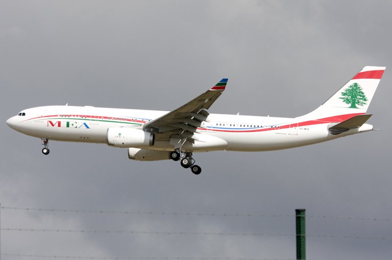 Middle East Airlines, OD-MEB, Airbus, A330-243, 29.03.2009, CDG, Paris-Charles de Gaulle, France

