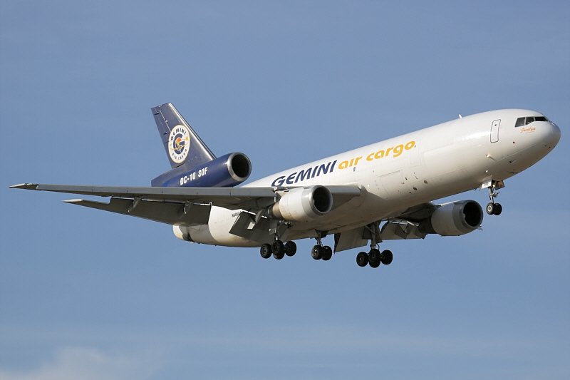 N605GC, DC-10-30F, Ramsteim ETAR/RMS, 10-02-08, Gemini Air Cargo DC10-30F on final approach at Ramstein AB (EOS350D + Sigma 50-500)