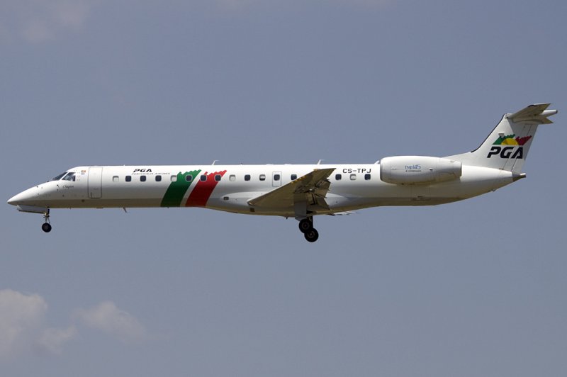 Portugalia, CS-TPJ, Embraer, ERJ-145, 21.06.2009, BCN, Barcelona, Spain 

