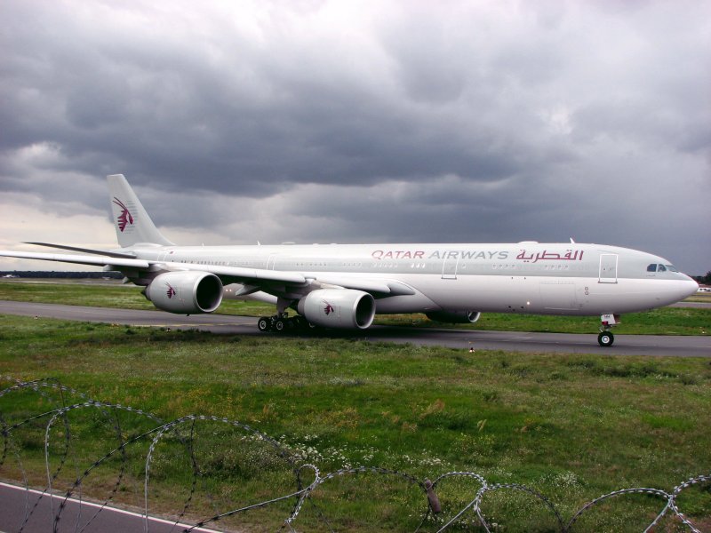 Qatar Airways 30.07.2007 

A7-HHH