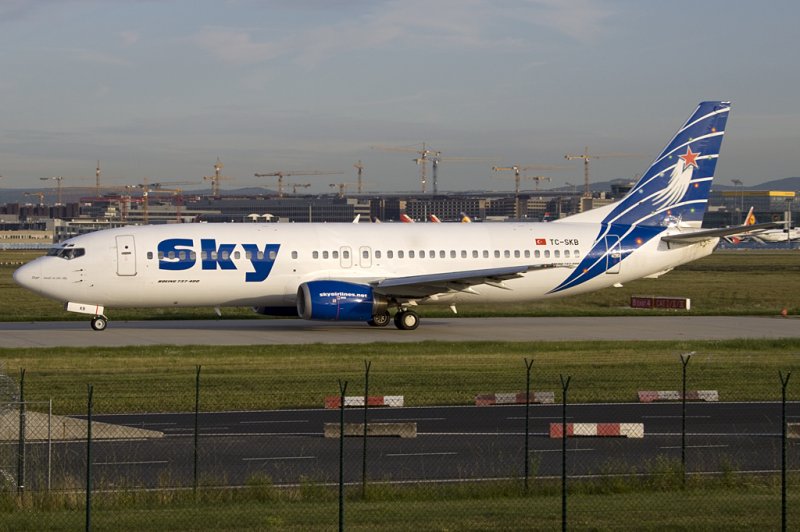 Sky Airlines, TC-SKB, Boeing, B737-430, 29.07.2009, FRA, Frankfurt, Germany 

