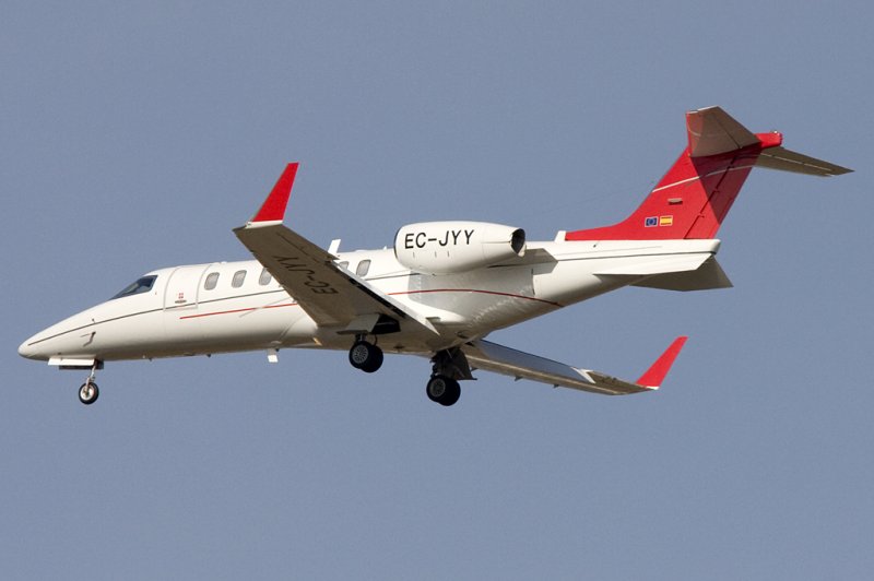 SOKO, EC-JYY, Bombardier, Learjet 40, 18.03.2009, BSL, Basel, Switzerland 

