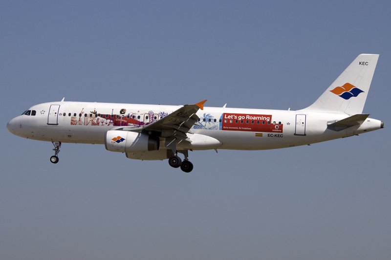 Spanair, EC-KEC, Airbus, A320-232, 13.06.2009, BCN, Barcelona, Spain 

