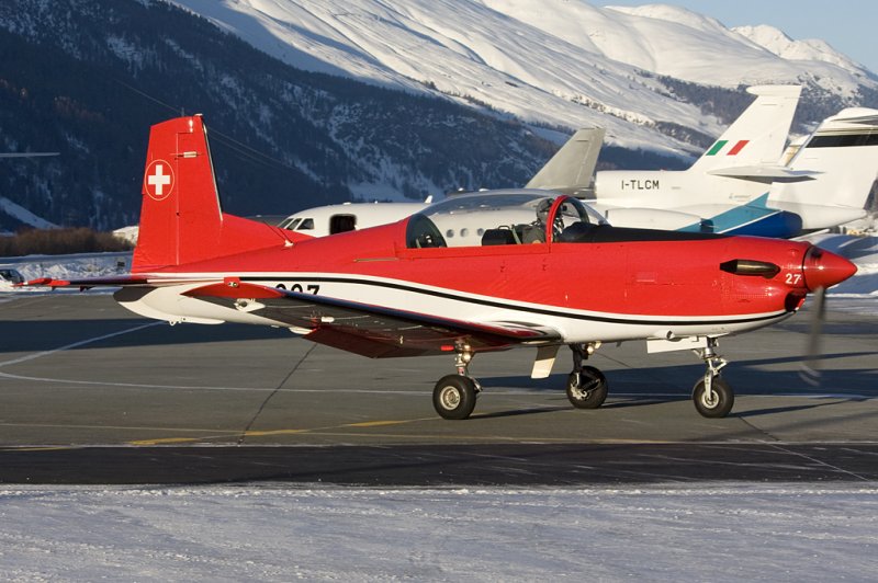 Swiss - Air Force, A-927, Pilatus PC-7; 31.01.2009, SMV, Samedan, Switzerland