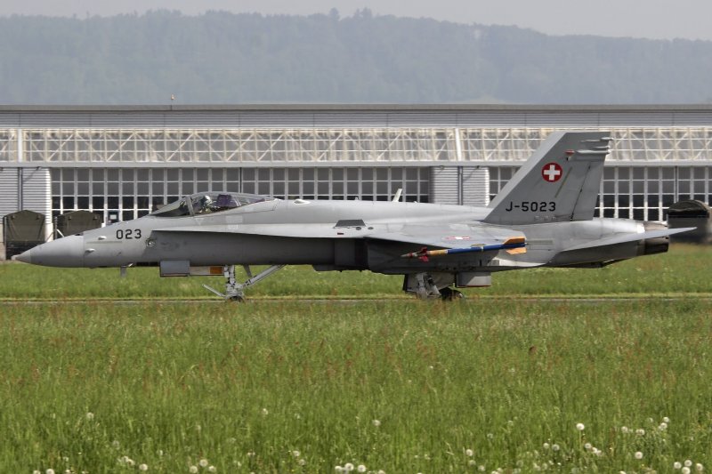 Swiss - Air Force, J-5023, McDonnell Douglas, FA-18C; 11.05.2006, LSMP, Payerne, Switzerland