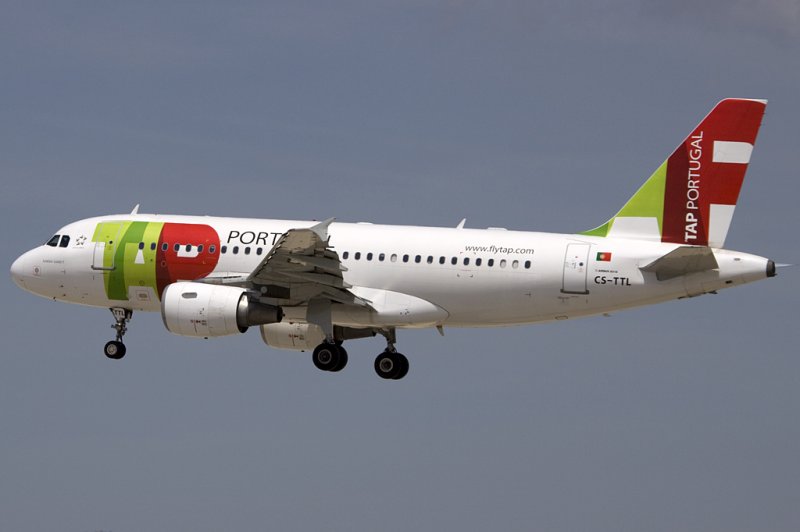 TAP Air Portugal, CS-TTL, Airbus, A319-111, 21.06.2009, BCN, Barcelona, Spain 

