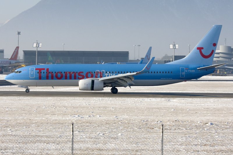 Thomsonfly, G-FDZD, Boeing, B737-8K5, 10.01.2009, SZG, Salzburg, Austria