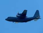 Lockheed C-130K Hercules, der Austrian-Air-Force 8TCC; macht durch höllischen Lärm im Luftraum über Sierning(Nähe Steyr/OÖ) auf sich aufmerksam; 200506