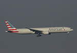 American Airlines, Boeing B 777-323(ER), N720AN, BER, 07.11.2025