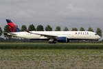 Delta Airlines Airbus A350-941 N503DN rollt zum Start in Amsterdam 25.5.2019