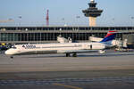 Delta Air Lines, N944DL, McDonnell Douglas MD-88, msn:	49817/1612, 24.Deszember 2005, IAD Washington Dulles, USA.