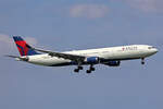 Delta Air Lines, N826NW, Airbus A330-302, msn: 1701, 19.Mai 2023, AMS Amsterdam, Netherlands.