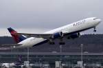 Delta Airlines, N394DL, Boeing, B767-324ER, 05.04.2010, ZRH, Zuerich, Switzerland    