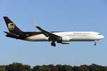 Boeing 767-34AF - 5X UPS United Parcel Service - 27762 - N310UP - 15.10.2017 - CGN