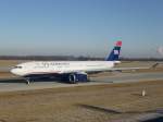 Ein Airbus A330, der US Airways, mit registration N283AY, am Flughafen Mnchen.