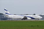 4X-EHI , El Al Israel Airlines , Boeing 737-958ER(WL) , Berlin-Brandenburg  Willy Brandt  , BER , 25.09.2022 ,