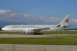 Qatar Airways, A7-ACE, Airbus A330-202, msn: 571, 02.September 2007, GVA Genève, Switzerland.