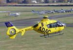 EC 135P-2 des ADAC, D-HHBG hovert in Bonn-Hangelar - 17.11.2018