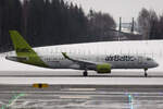 Air Baltic, YL-CSF, Bombardier CS-300, msn: 55008, 25.Februar 2024, OSL Oslo, Norway.