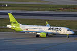 Air Baltic, YL-ABD, Airbus A220-371, msn: 55129, 29.November 2025, ZRH Zürich, Switzerland.