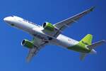 YL-BTB, Airbus A220-300, von airBaltic, aufgenommen in Wien. 03.05.2026