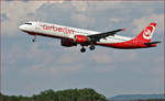 AIR BERLIN OE-LCG, Airbus A321 bei Trainingsflug auf Maribor Flughafen MBX. /2.6.2017