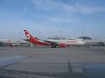 AIRBERLIN AIRBUS A 330-223 D-ALPA Flughafen Mnchen 18.02.2010