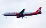Air Berlin mit Airbus A321-211 D-ALSA beim Landeanflug Flughafen Berlin-Tegel, 14.06.08.
