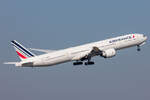 Air France, F-GSQM, Boeing, B777-328ER, 09.10.2021, CDG, Paris, France