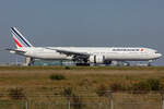 Air France, F-GSQU, Boeing, B777-328ER, 09.10.2021, CDG, Paris, France