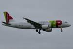 A320-214 CS-TNY  Domingos Sequera  der Tap Portugal am 26.1.19 kurz vor der Landung in Zürich.