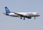 Condor Airbus A 320-212 D-AICF Flughafen Mnchen 08.07.2010