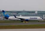 Condor B 767-31B(ER) D-ABUL bei der Ankunft in Frankfurt am 11.06.2013