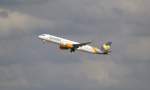 Condor Airbus A 321 (D-AIAF) gestartet vom Flughafen Leipzig/Halle. 04.04.2015
