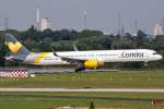 Condor (DE-CFG), D-ABOK, Boeing, 757-330 wl (neue  Sunny Heart  Lkrg.), 22.08.2015, DUS-EDDL, Düsseldorf, Germany 
