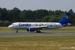 D-AICE - Condor - Airbus A320-212 - Hamburg Airport - 03.07.2010 - Peanats